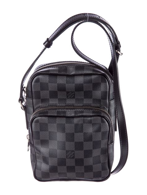 louis vuitton messenger bag men's cheap|Louis Vuitton cross body bag men.